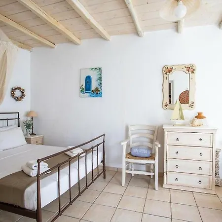 Holiday home Mykonos Coastal Retreat - Giovanna's Beachfront Escape With Jacuzzi Mykonos Town