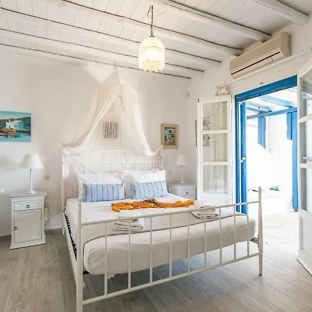 Holiday home Mykonos Coastal Retreat - Giovanna's Beachfront Escape With Jacuzzi *