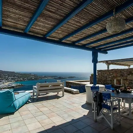 Holiday home Mykonos Coastal Retreat - Giovanna's Beachfront Escape With Jacuzzi