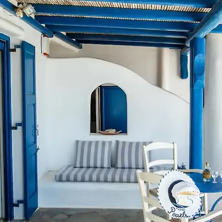 Holiday home Mykonos Coastal Retreat - Giovanna's Beachfront Escape With Jacuzzi