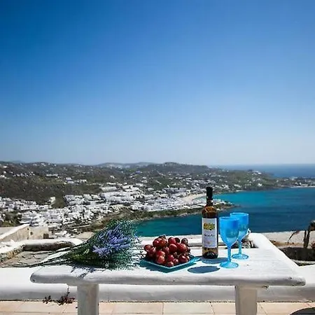 Mykonos Coastal Retreat - Giovanna's Beachfront Escape With Jacuzzi *